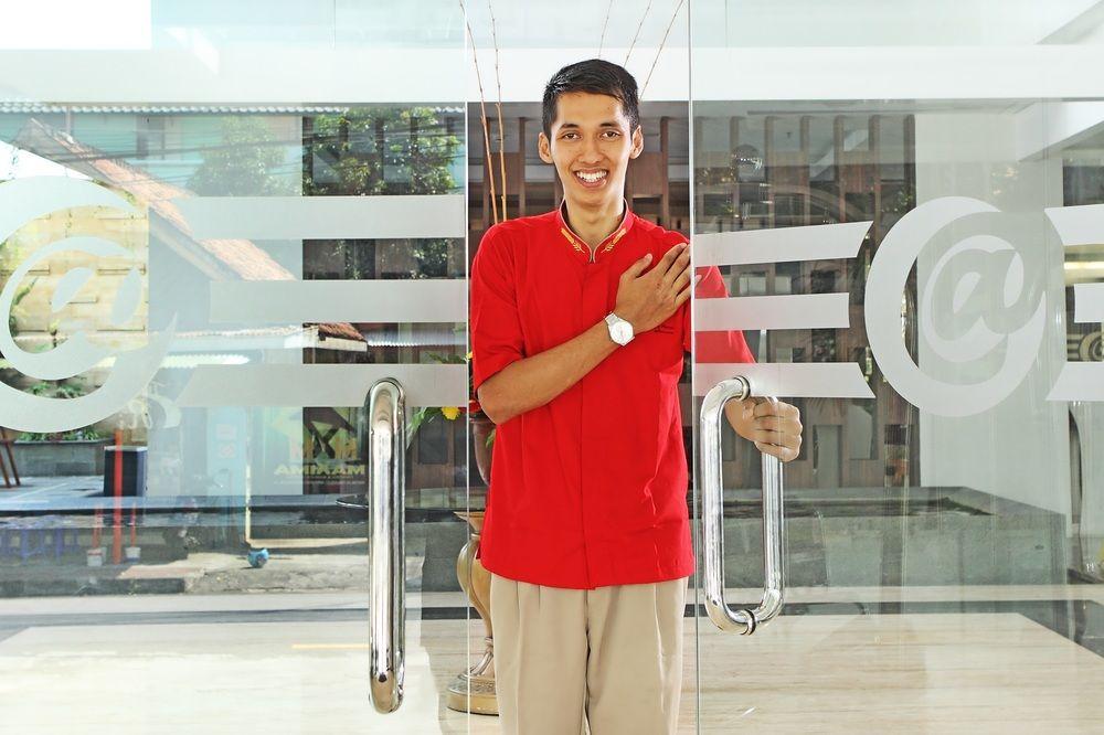 Luxury Malioboro Hotel Yogyakarta Kültér fotó
