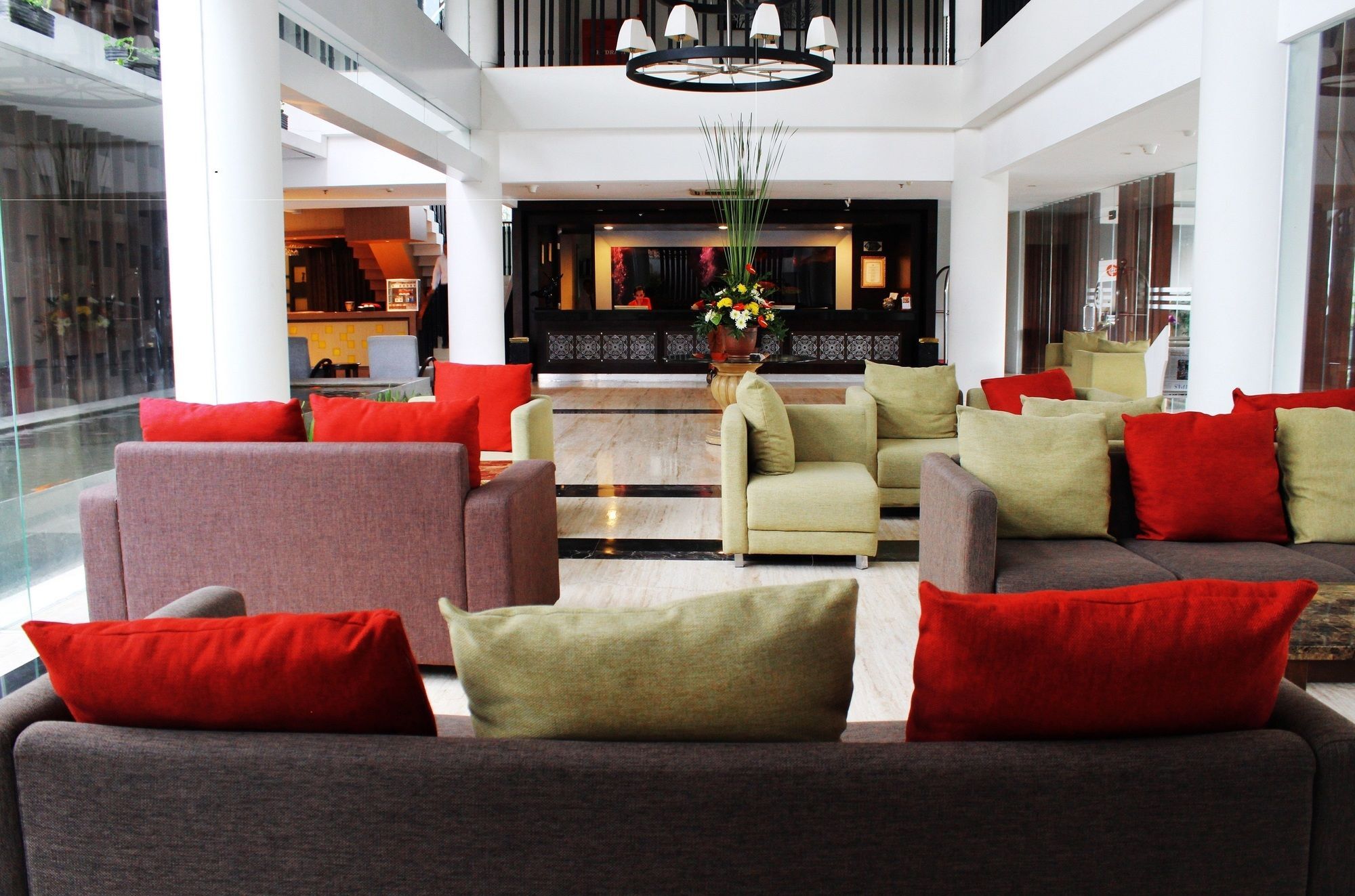 Luxury Malioboro Hotel Yogyakarta Kültér fotó